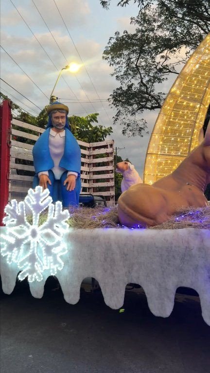 NAVIDAD QUE UNE CORAZONES En medio de sonrisas, luces y tradición, la