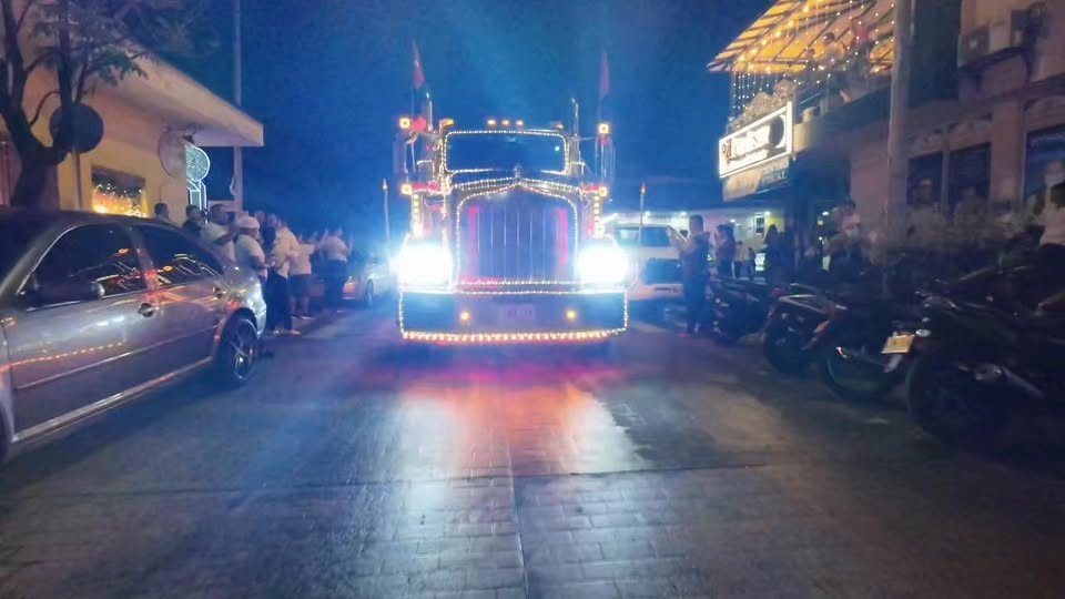 LA NAVIDAD SE MUEVE ILUMINÓ NUESTRAS CALLES Con gran éxito se vivió