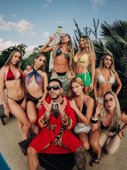 TEAM BLONDIE O TEAM PELI BLACK??? AWOO YA ESTÁ LISTO EL VIDEOOO