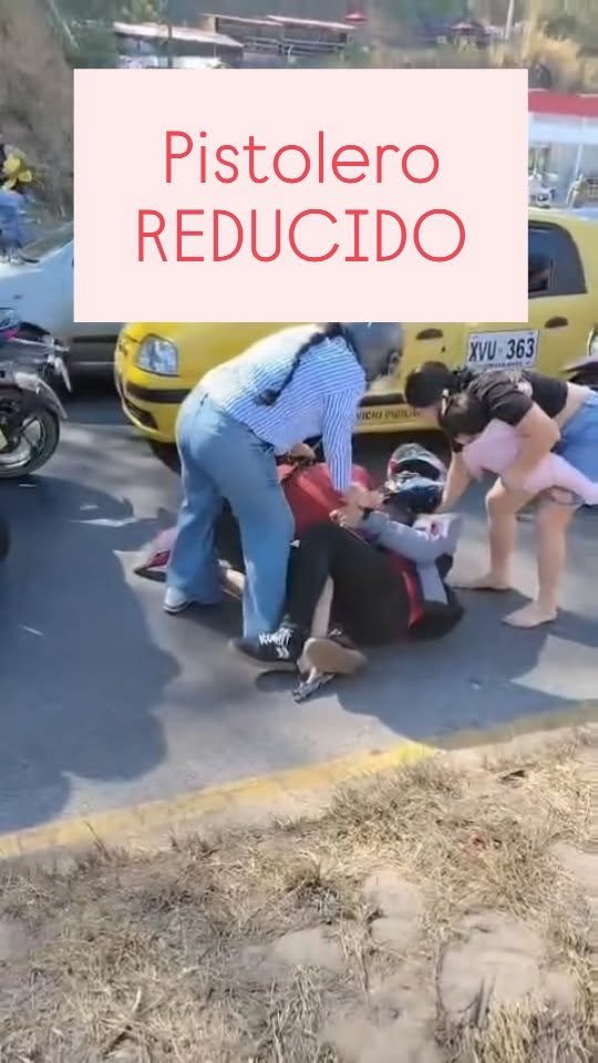 ¡VIO LA PISTOLA Y SE LE BOTÓ ENCIMA DEL BRAZO! Lo que
