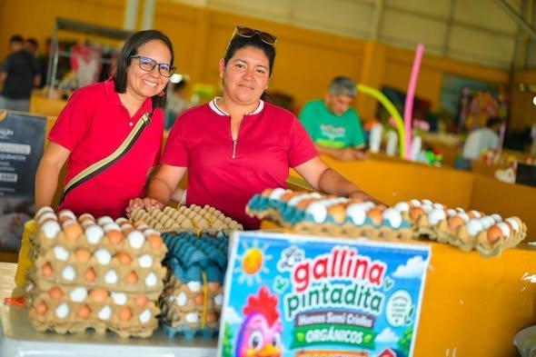 EL CAMPO ACACIREÑO SE ENCUENTRA CON LA COMUNIDAD Se llevó a cabo