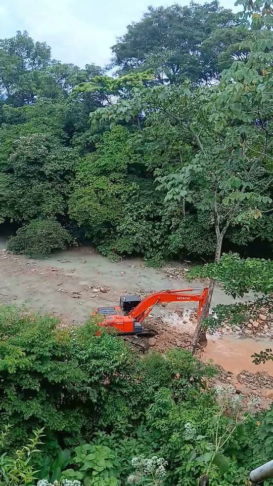 #rioacaciitas Alerta ciudadana: Improvisación y riesgo en las intervenciones de los ríos