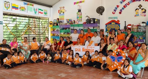 Granada se unió a la prevención de las violencias contra las mujeres.